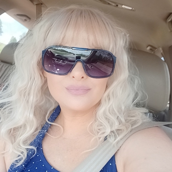 Meet your Posher, Sarah - Picture 7 of 9